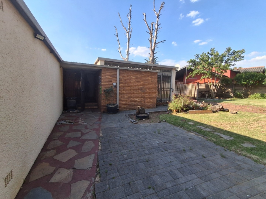 3 Bedroom Property for Sale in Sasolburg Ext 10 Free State
